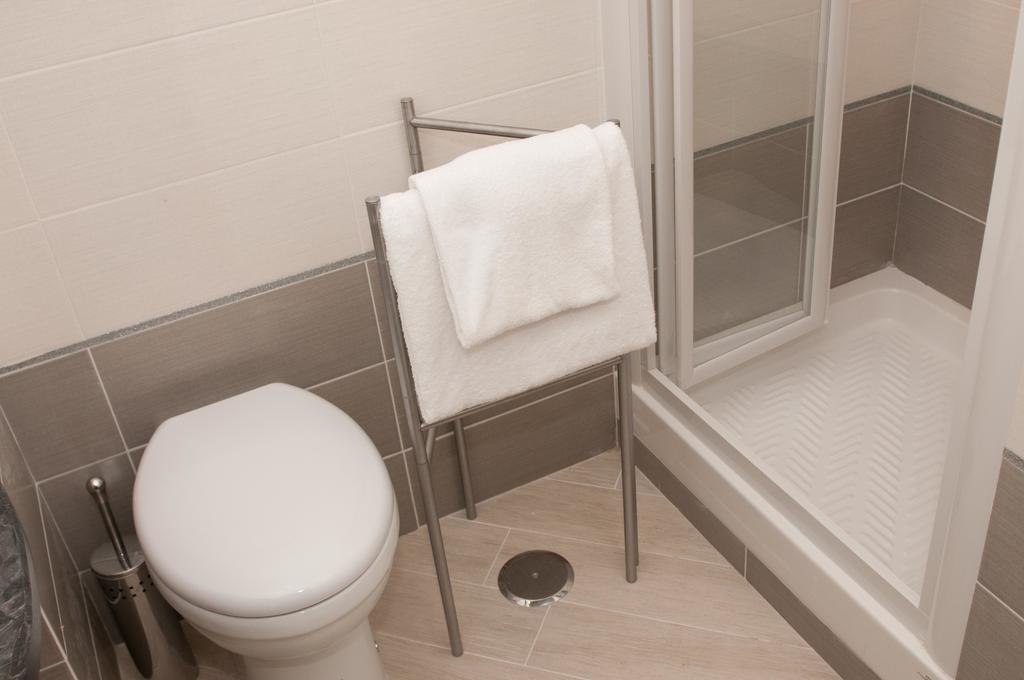Lucky Domus Esquilino Apartment Rome Ruang foto