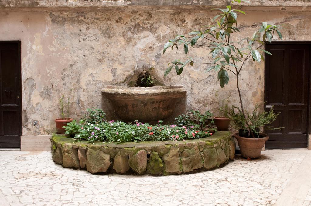 Lucky Domus Esquilino Apartment Rome Ruang foto